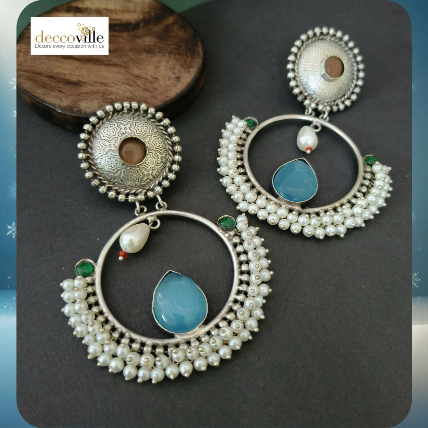 Beautiful Round Silver Pearl Earings