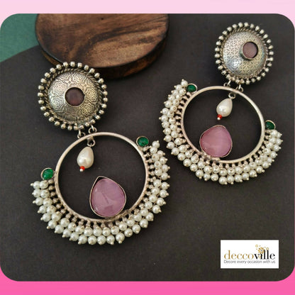 Beautiful Round Silver Pearl Earings